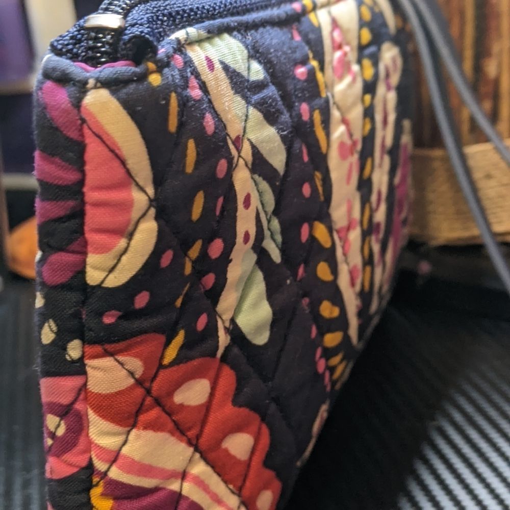 Vera Bradley small bag for makeup floral - Picture 2 of 9